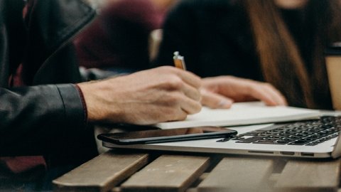 快手進口店入駐挑戰(zhàn)應對策略