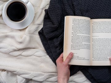 香港公司注冊證與商業(yè)登記證區(qū)別詳解：從注冊到經(jīng)營全攻略