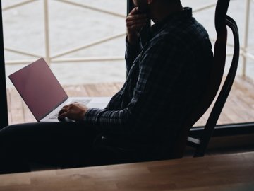 Temu新規(guī)：歐代英代信息強(qiáng)制核查，賣家應(yīng)對(duì)指南