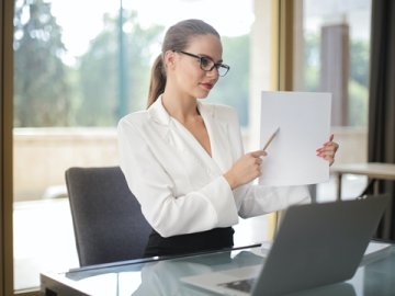 香港貿易公司董事會設立流程及法律要求詳解