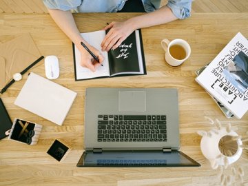 如何修改法國VAT公司名稱和地址信息？