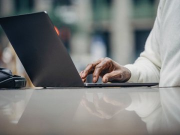 構(gòu)建高效靈活的香港公司股權(quán)架構(gòu)方法解析