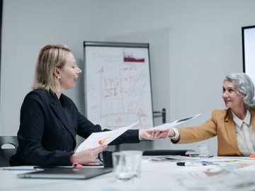 香港企業(yè)所得稅申報與繳納時間指南